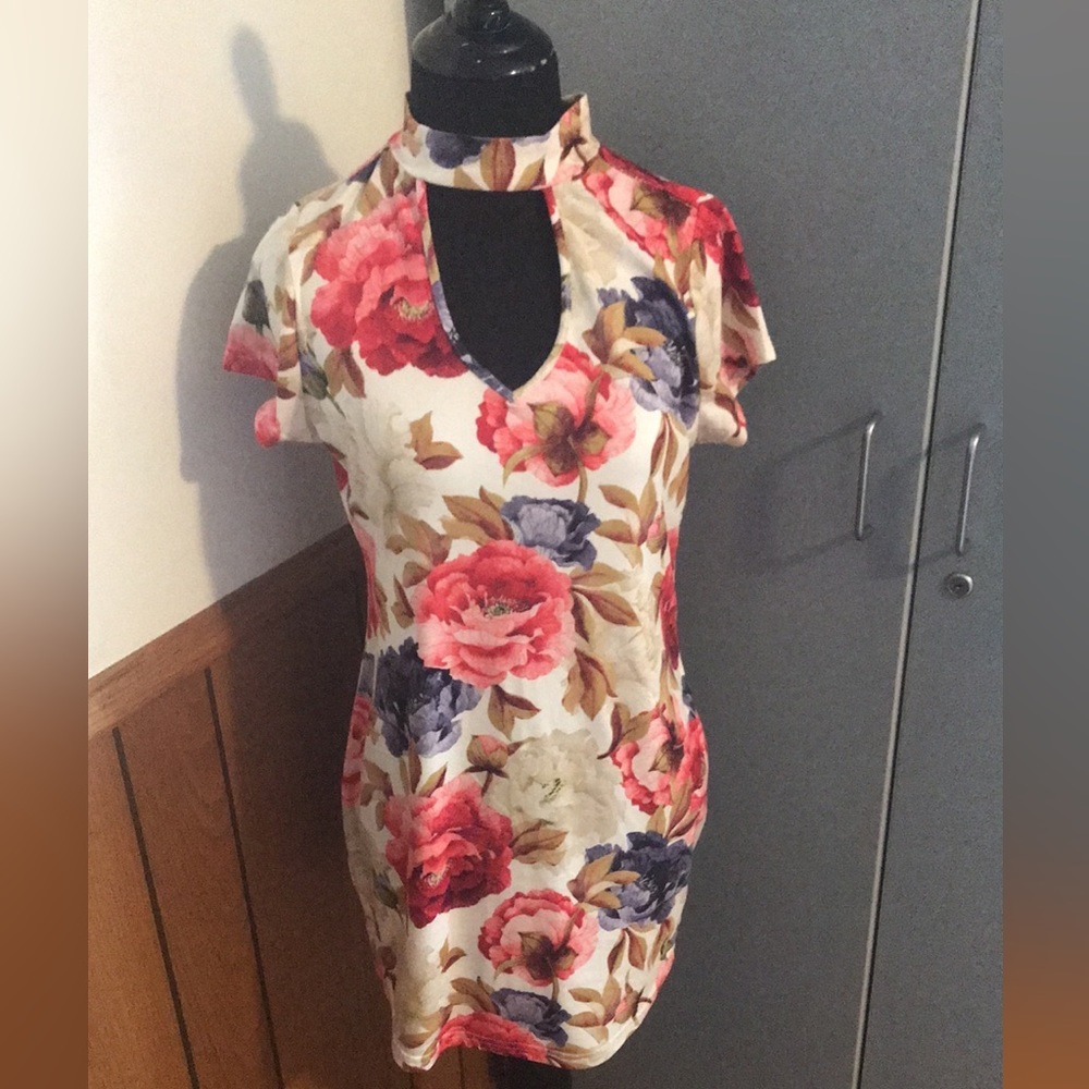 Dice Floral Choker Tunic Medium